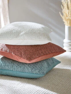 Kissen, Graugrün -Einrichtungsgeschäft Amaya Kissen Diverse 45x45 mil