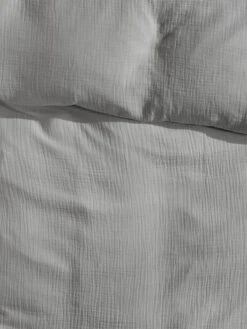 Musselin-Bettwäsche, Graphit -Einrichtungsgeschäft Cloudy Bettwaesche Grau Graphit 135x200 lup2