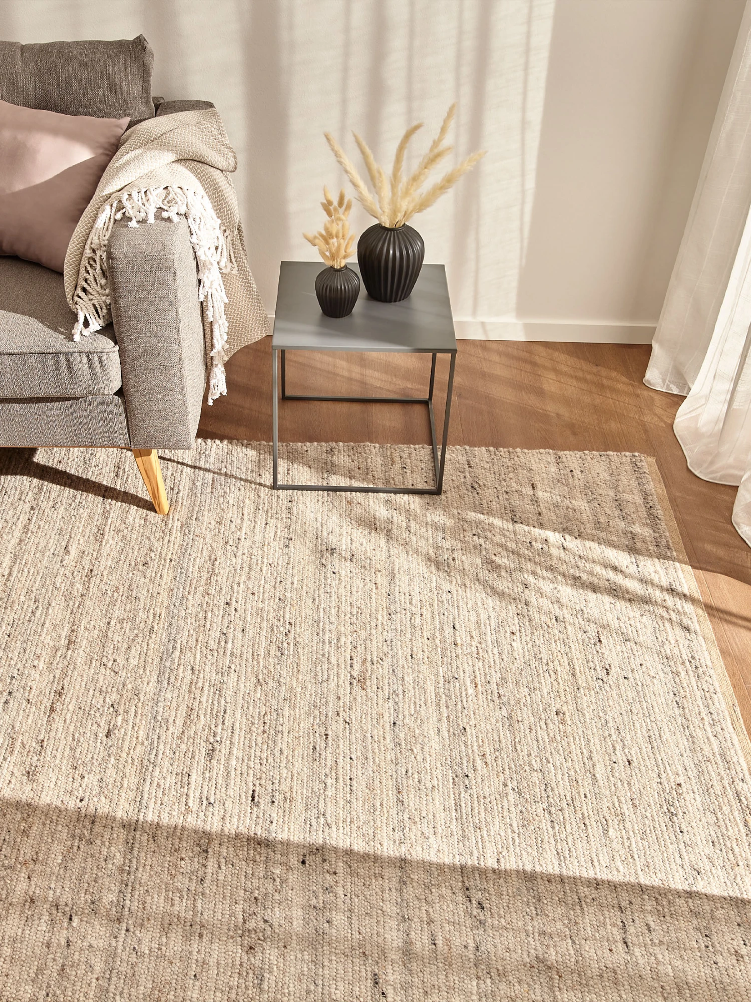 Woll-Teppich, Dunkelbeige 3 Woll-Teppich, Dunkelbeige