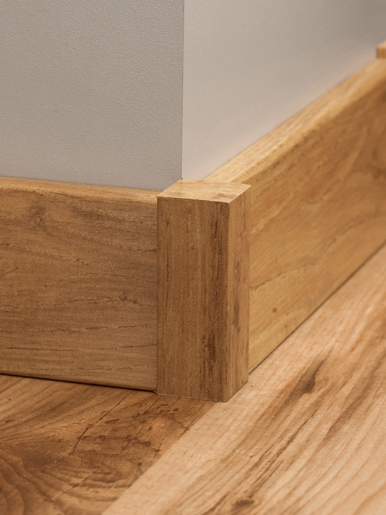 Verlegezubehör, Columbian Oak 4 Verlegezubehör, Columbian Oak – Bild 2