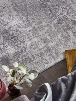 Vintage-Teppich, Marmor 10 Vintage-Teppich, Marmor -Einrichtungsgeschäft Escape VintageTeppich Hellgrau Marmor 160x230 lup2