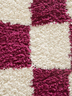 Moderner Teppich, Bordeaux 10 Moderner Teppich, Bordeaux -Einrichtungsgeschäft Gambit ModernerTeppich Dunkelrot Bordeaux 160x230 lup