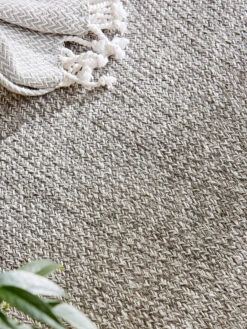 Flachgewebe-Teppich, Granite Grey 8 Flachgewebe-Teppich, Granite Grey -Einrichtungsgeschäft Holmdrup FlachgewebeTeppich Grau GraniteGrey 200rund lup2