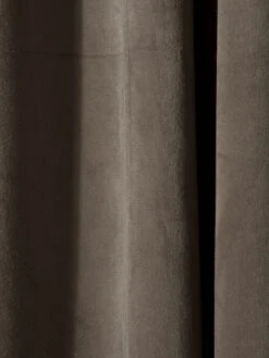 Vorhang Mit Gardinenband, Taupe 11 Vorhang Mit Gardinenband, Taupe -Einrichtungsgeschäft Marilana Gardine verdeckteSchlaufe Grau Taupe 140x245 lup2