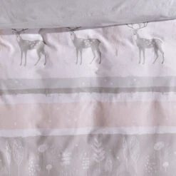 Bettwäsche, Grau/Rose -Einrichtungsgeschäft Nuuk Bettwaesche Rosa GrauRose 135x200 lup