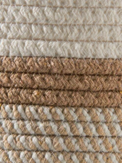 Korb, Braun/Weiss -Einrichtungsgeschäft Souble Korb Braun BraunWeiss 24x24x23 lup3